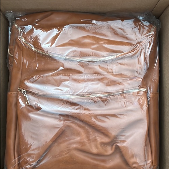 Fox & Sparrow The Liam Diaper Bag - Cognac - Picture 6 of 6